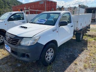 toyota-hilux-leilão-descomplicado-carros-oportunidade-caminhonetes-investimento