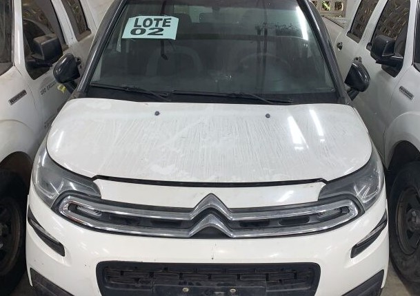 citroen-aircross-leilão-descomplicado-oportunidade-investimento-caminhonetes-motos