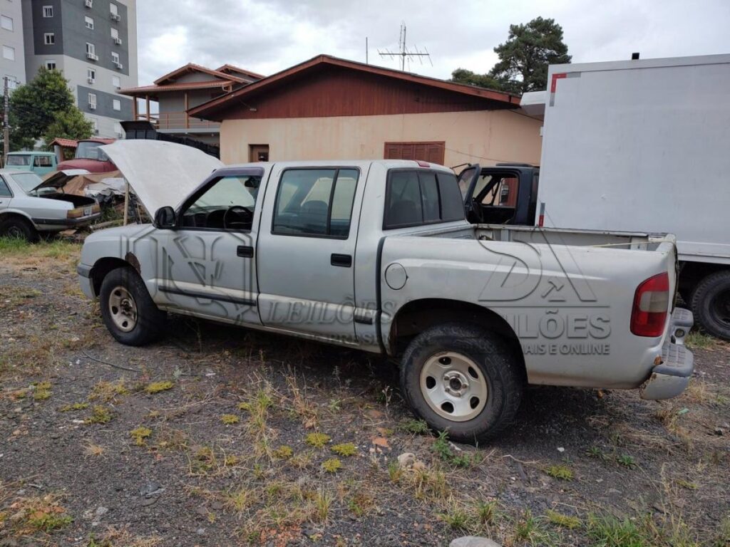 chevrolet-s10-leilao-descomplicado-oportunidade-investimento-carros-caminhonetes-veículos