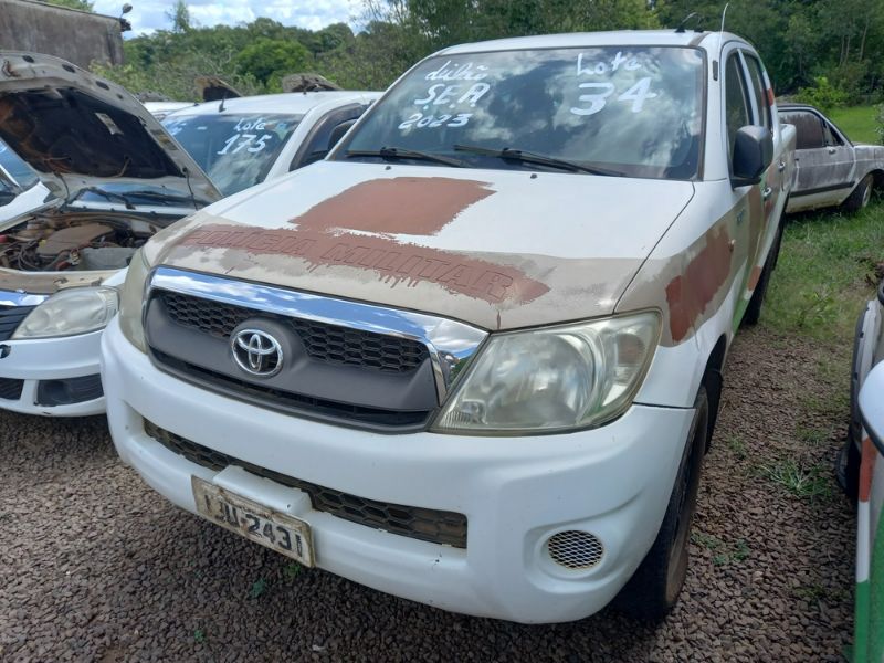 toyota-hilu-leilao-viaturas-governo-estadual