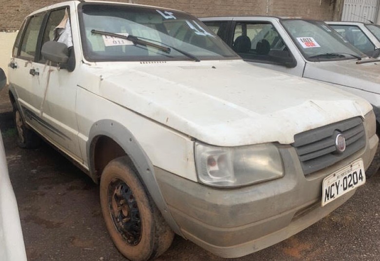 fiat-uno-mille-leilão-descomplicado-oportunidade-investimento-carros