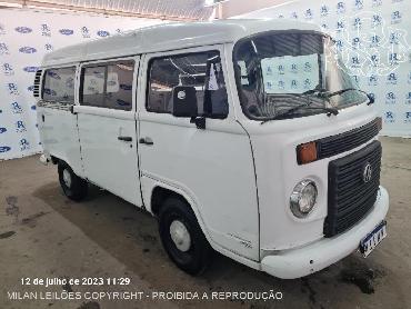 volkswagen-kombi-leilão-descomplicado-oportunidade-carros-vans-caminhonetes-investimento