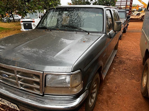 ford-f1000-leilao-empresa-engenharia