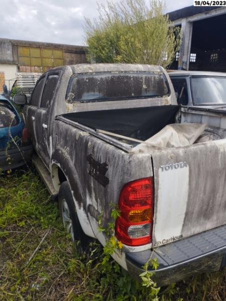 hilux-leilao-veiculos-aprendidos-policia-federal