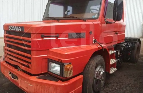 Scania-T113-volkswagen-santana-patrulheiro-leilao-descomplicado-oportunidade-veiculos-governo-estadual