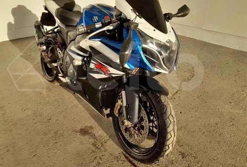  suzuki-gsrx1000-oportunidade-leilao-descomplicado