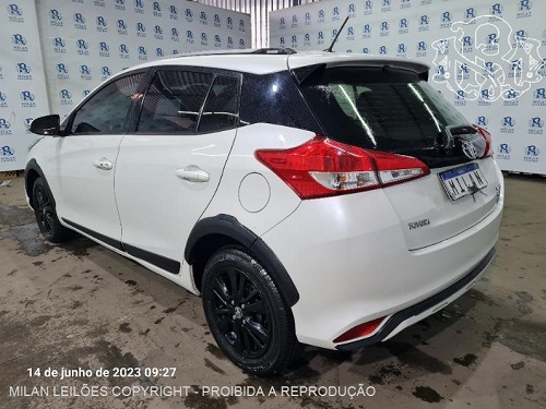 YARIS-HATCH-X-WAY-1.5-FLEX-TOYOTA-OPORTUNIDADE-FROTA-LEILÃO-DESCOMPLICADO-MILAN-LEILÕES