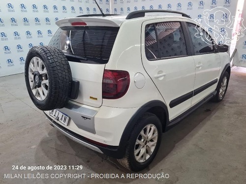 VOLKSWAGEN-CROSSFOX-GII-FLEX-OPORTUNIDADE-LEILÃO-DESCOMPLICADO-MILAN-LEILÕES-BANCO-INVESTIMENTO