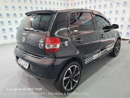 volkswagen-fox-leilão-descomplicado-oportunidade-milan-banco-recuperado-financiamento