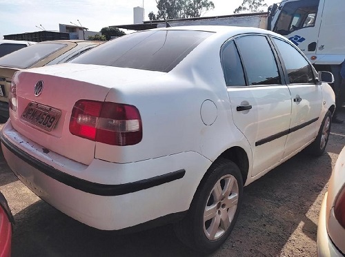 volkswagen-polo-sedan-oportunidade-leilão-descomplicado-receita-federal-apreensão