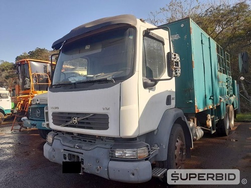 volvo-vm-310-leilao-descomplicado-oportunidade