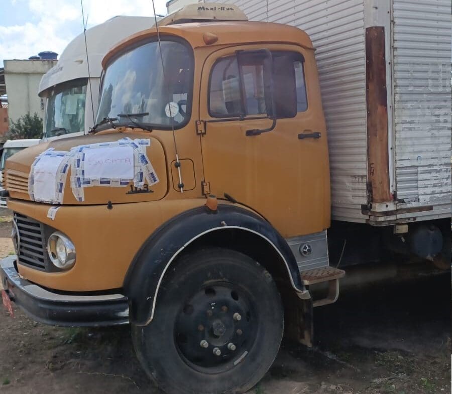 caminhão-mercedes-benz-l1113-1973-oportunidade-investimento-leilão-online