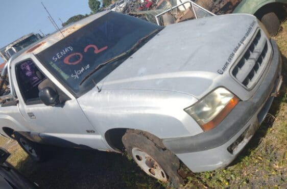 chevrolet-s10-2.4s-2000-2001-investimento-online-leilão-online