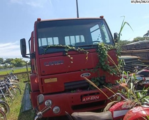 ford-cargo-1215-leilao-descomplicado-oportunidade