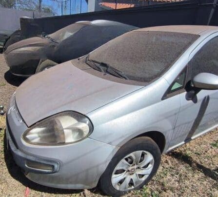 fiat-punto-attractive-2012-2013-oportunidade-investimento-leilão-online