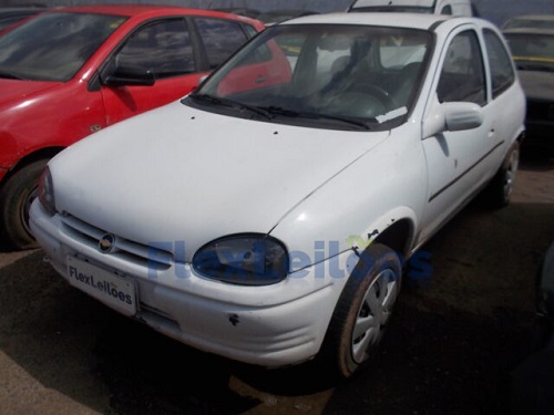 chevrolet-corsa-leilao-descomplicado-oportunidade