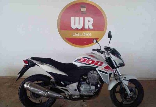 honda-cb-300-leilao-descomplicado-oportunidade