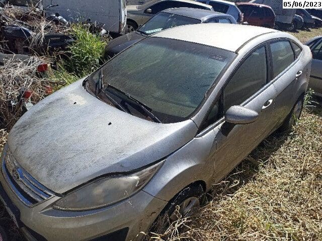 ford-fiesta-se-2011-importado-oportunidade-investimento-leilão-online