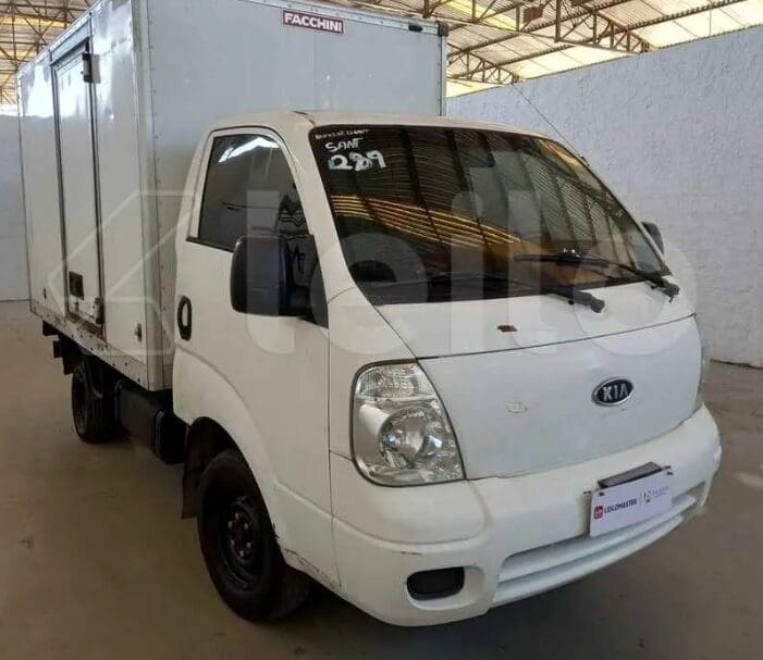 Kia K2500 LD Branco, 2010/11