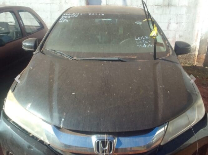 Honda City Preto, 2015