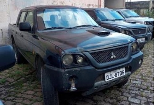 mitsubishi-l200-gl-4x4-lelilao-descomplicado-oportunidade