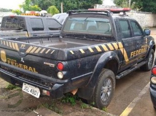 L200-OUTDOOR-4x4-leilao-viaturas-policia-federal