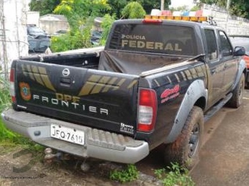 NISSAN-FRONTIER-4X4-leilao-viaturas-policia-federal