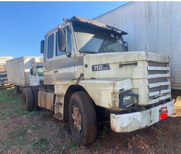 scania-t112-hw-1990-oportunidade-investimento-leilão-online