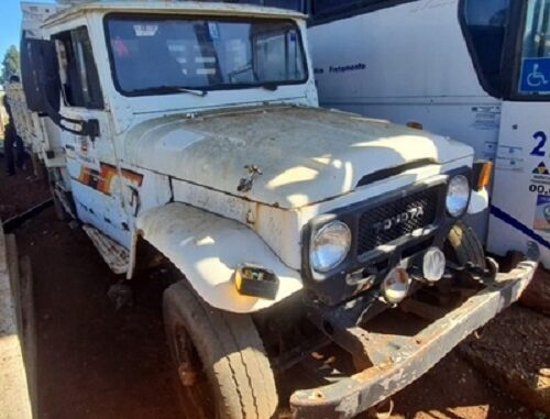 TOYOTA-BANDEIRANTE-1989-OPORTUNIDADE-LEILÃO-DESCOMPLICADO-INVESTIMENTO-FROTA-SUPERBID