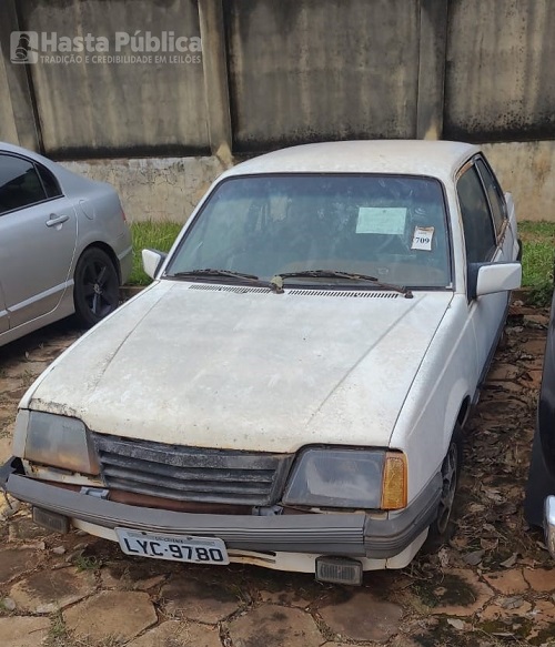 chevrolet-monza-leilao-descomplicado-oportunidade