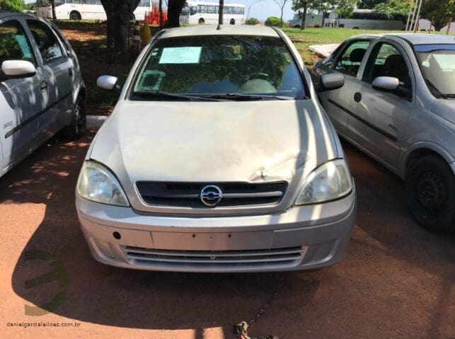 chevrolet-corsa-sedan-maxx-2005-oportunidade-investimento-leilão-online