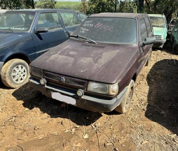 fiat-uno-mille-fire-2002-oportunidade-investimento-leilão-online