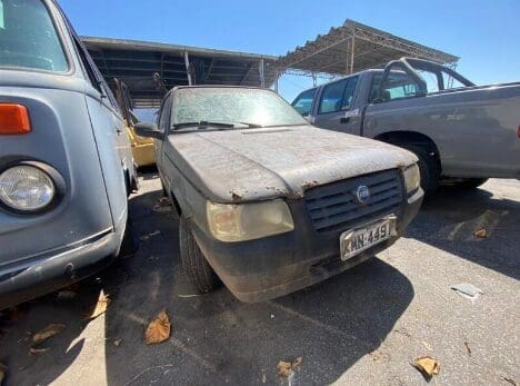 fiat-uno-mille-fire-flex-2005-2006-oportunidade-leilão-investimento-online