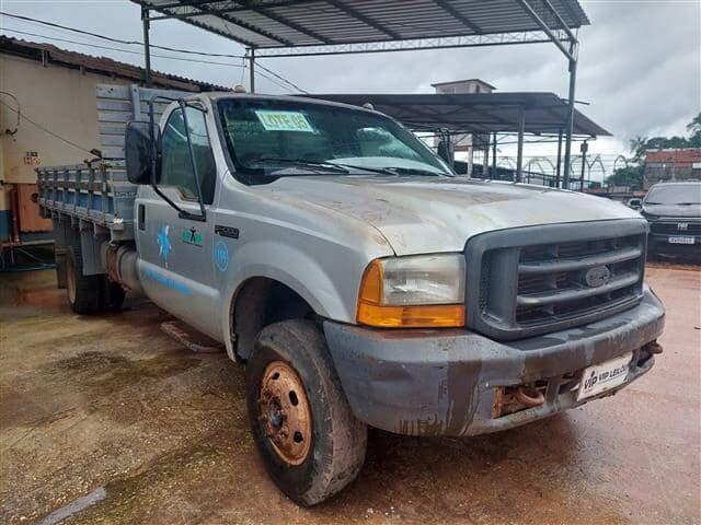 ford-f4000-g-2001-oportunidade-investimento-leilão-online