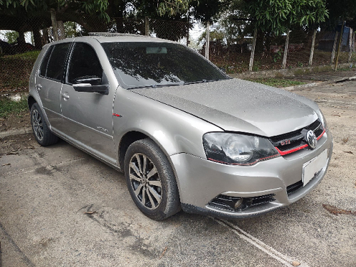 VOLKSWAGEN-GOLF-1.6-SPORTLINE-OPORTUNIDADE-LEILÃO-DESCOMPLICADO-VIP-LEILÕES-FINANCIAMENTO-BANCO-60X