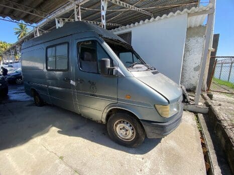 mercedes-benz-3120-sprinter-2001-oportunidade-investimento-leilão-online