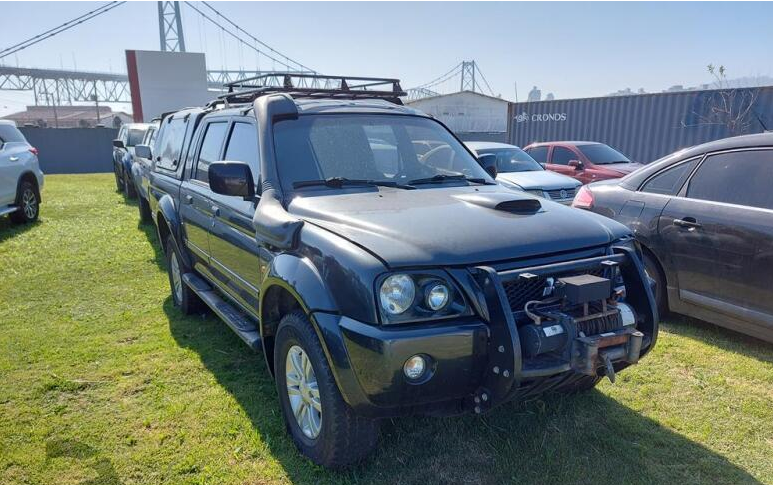 l200-4x4-leilao viaturas policia federal