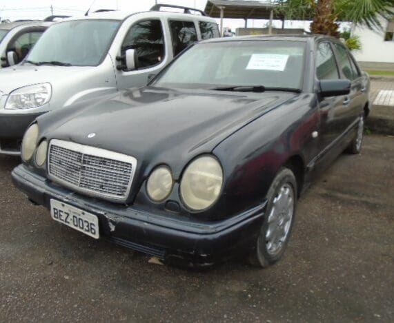 mercedes-benz-e320-jf55w-1997-1998-oportunidade-investimento-leilão-online