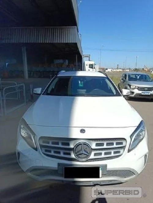 mercedes-benz-gla-200-leilao-descomplicado-oportunidade