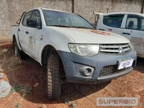 mitsubishi-l200-triton-3.2-d-2013-oportunidade-investimento-leilão-online