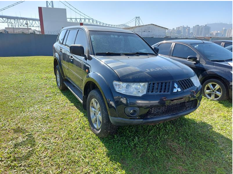 pajero-dakar-leilao viaturas policia federal