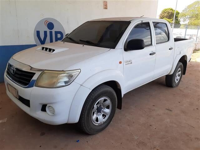 toyota-hilux-cd4x4-std-2014-oportunidade-investimento-leilão-online