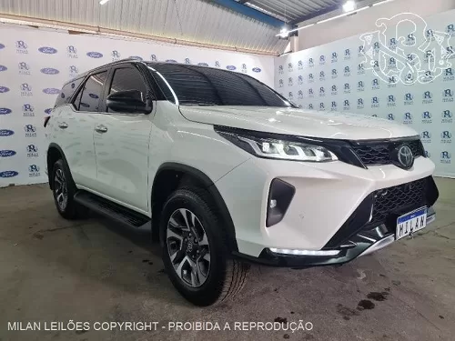 toyota-hilux-leilao-descomplicado-oportunidade