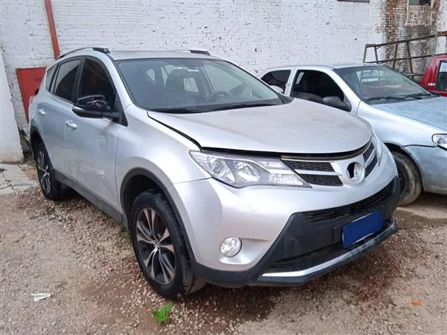 toyota-r4v4-25l-4x4-2014-oportunidade-investimento-leilão-online