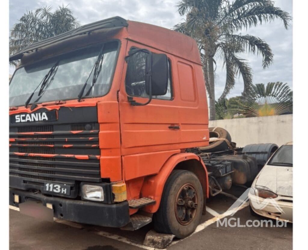 tracao-scania-r112-h-4x2-1983-oportunidade-investimento-leilão-online