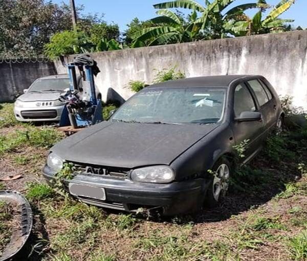 volkswagen-golf-2001-oportunidade-investimento-leilão-online