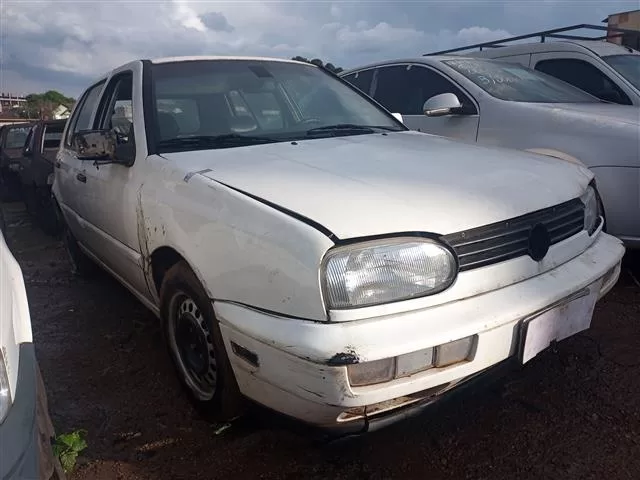 volkswagen-golf-gl-1.8-mi-1996-1997-oportunidade-investimento-leilão-online