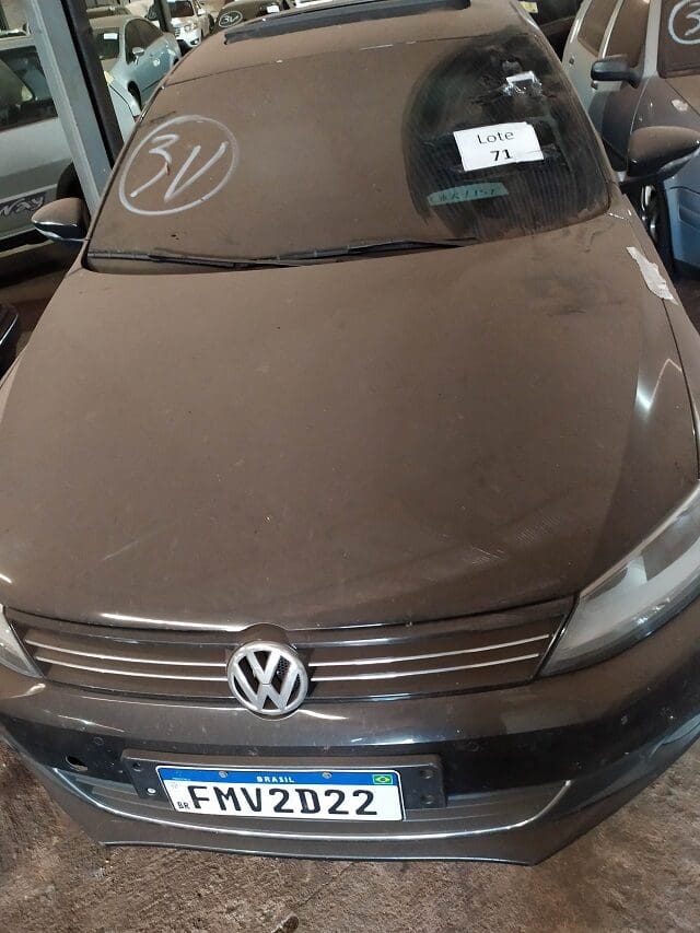 volkswagen-jetta-2.0t-2013-2014-oportunidade-investimento-leilão-online