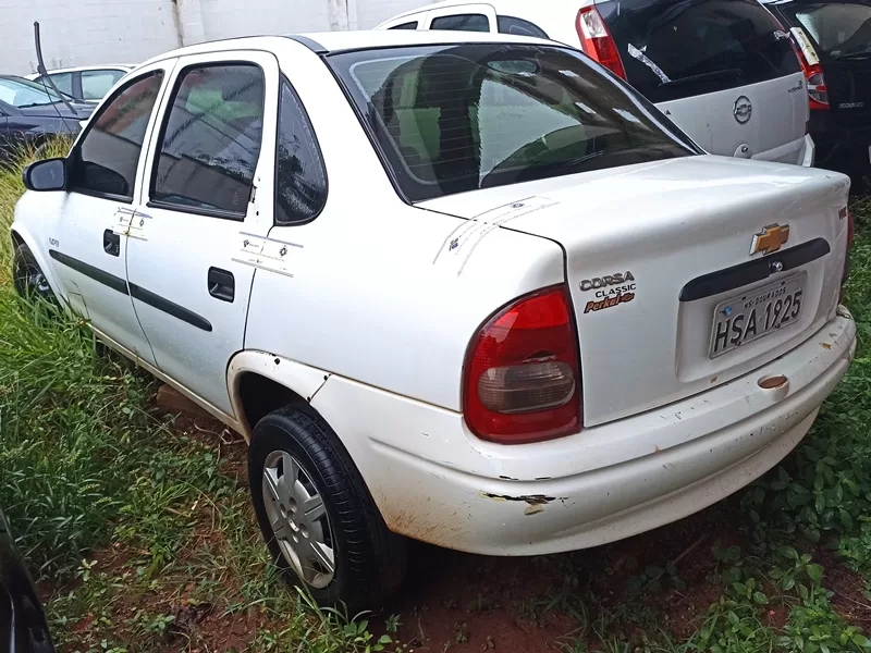 chevrolet-corsa-classic-2003-leilao-veiculos-oportunidade-investir-renda-extra