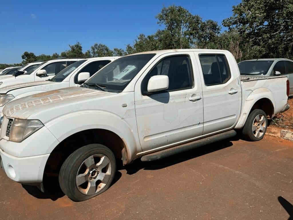 nissan-frontier-leilao-veiculos-oportunidade-investir-renda-extra